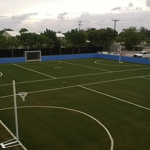 cancha de futbol cayman